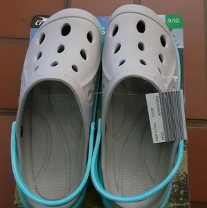 Crocs style shoes